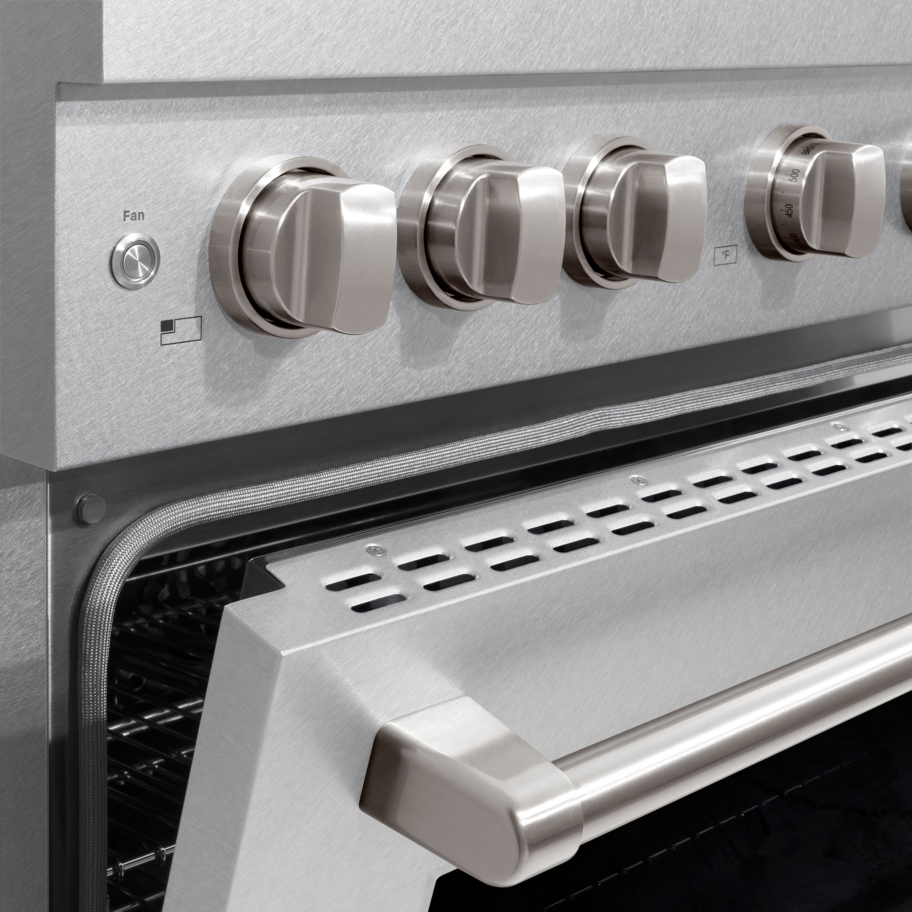 ZLINE 36 in. 5.2 cu. ft. Paramount Dual Fuel Range with Gas Cooktop and Electric Convection Oven in Stainless Steel with 6 Brass Burners (SDR-BR-36)