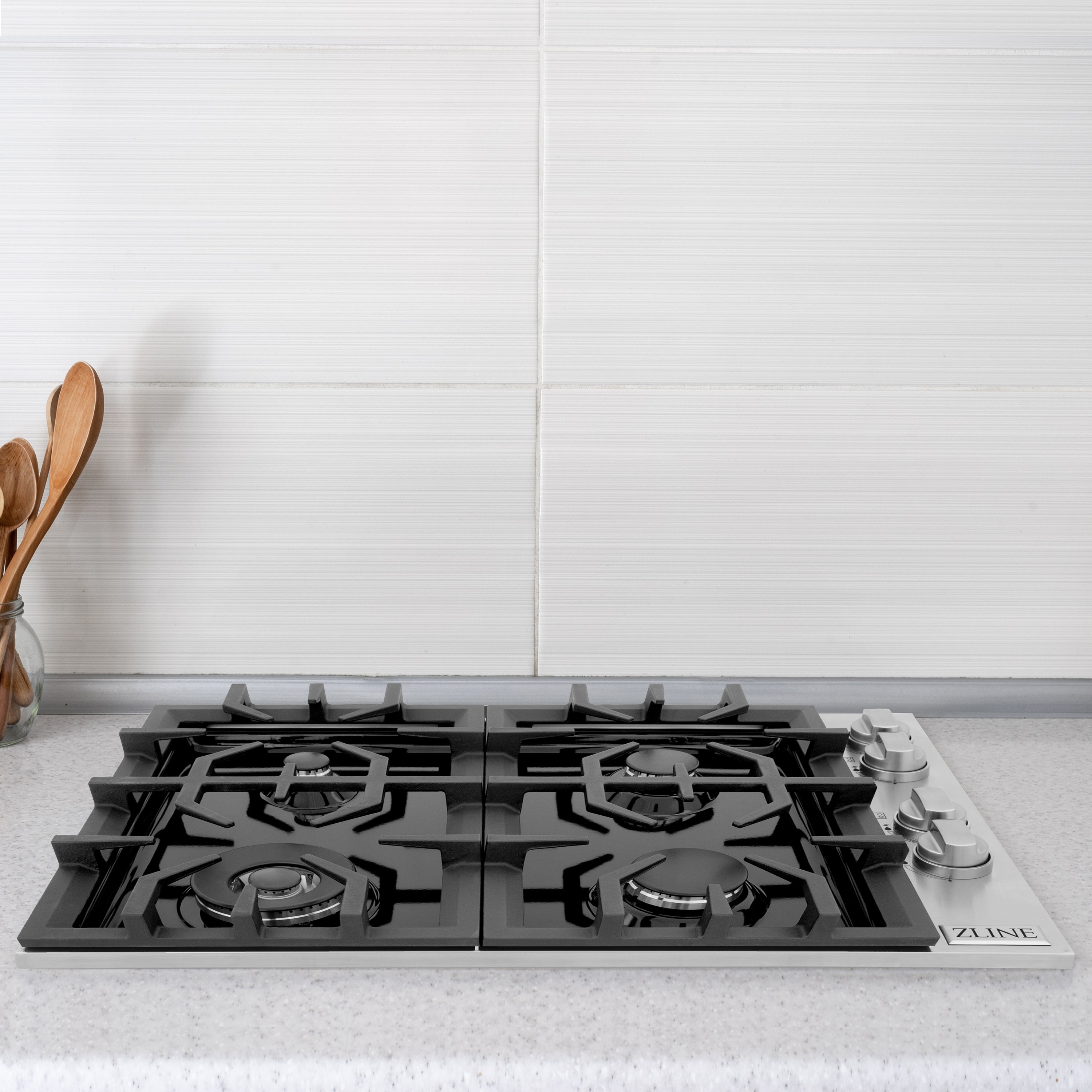 ZLINE 30" Gas Cooktop with 4 Gas Burners and Black Porcelain Top (RC30-PBT)