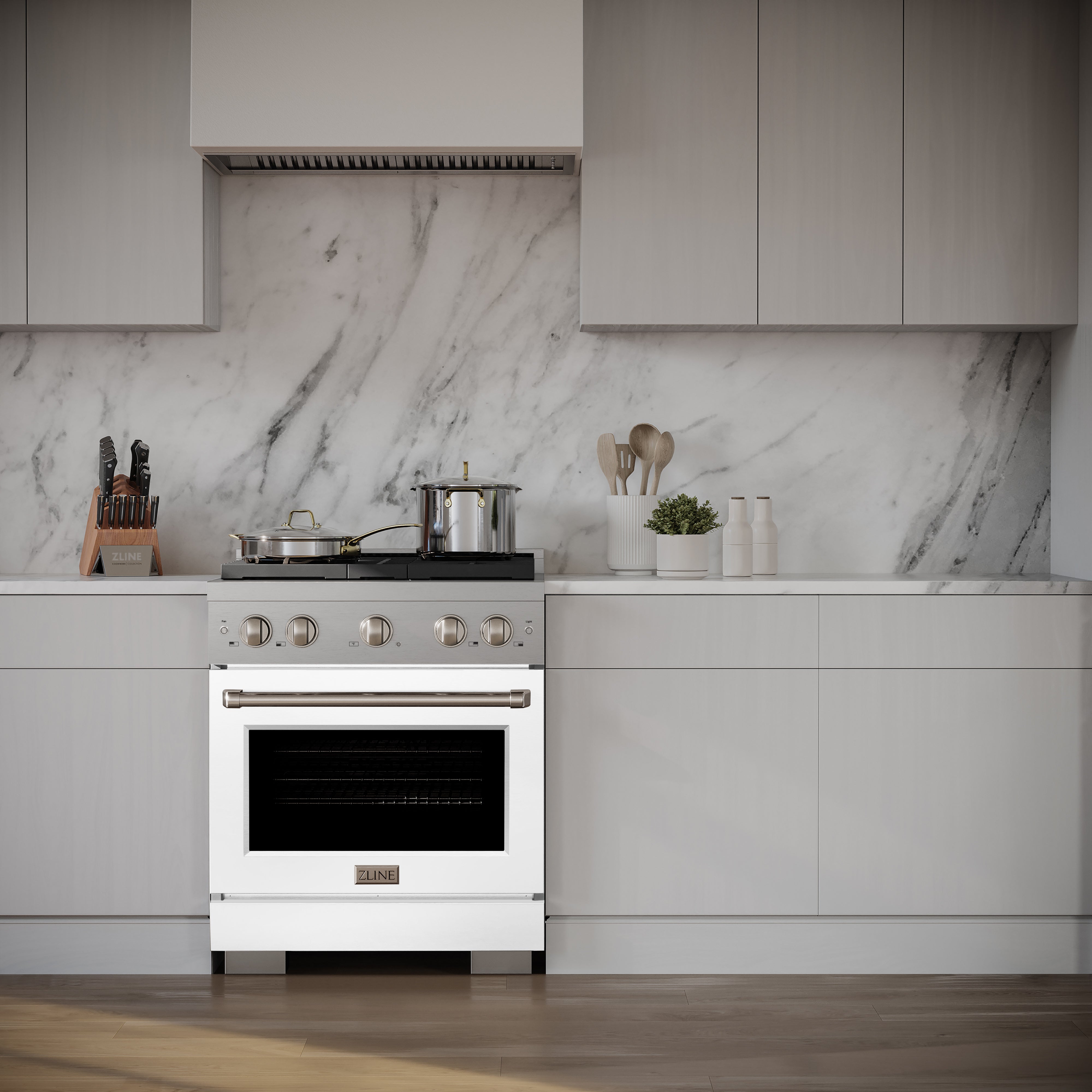 ZLINE 30 in. 4.2 cu. ft. Paramount Dual Fuel Range with 4 Burner Gas Cooktop and Electric Convection Oven in Stainless Steel with Black Matte Door (SDR-BLM-30)