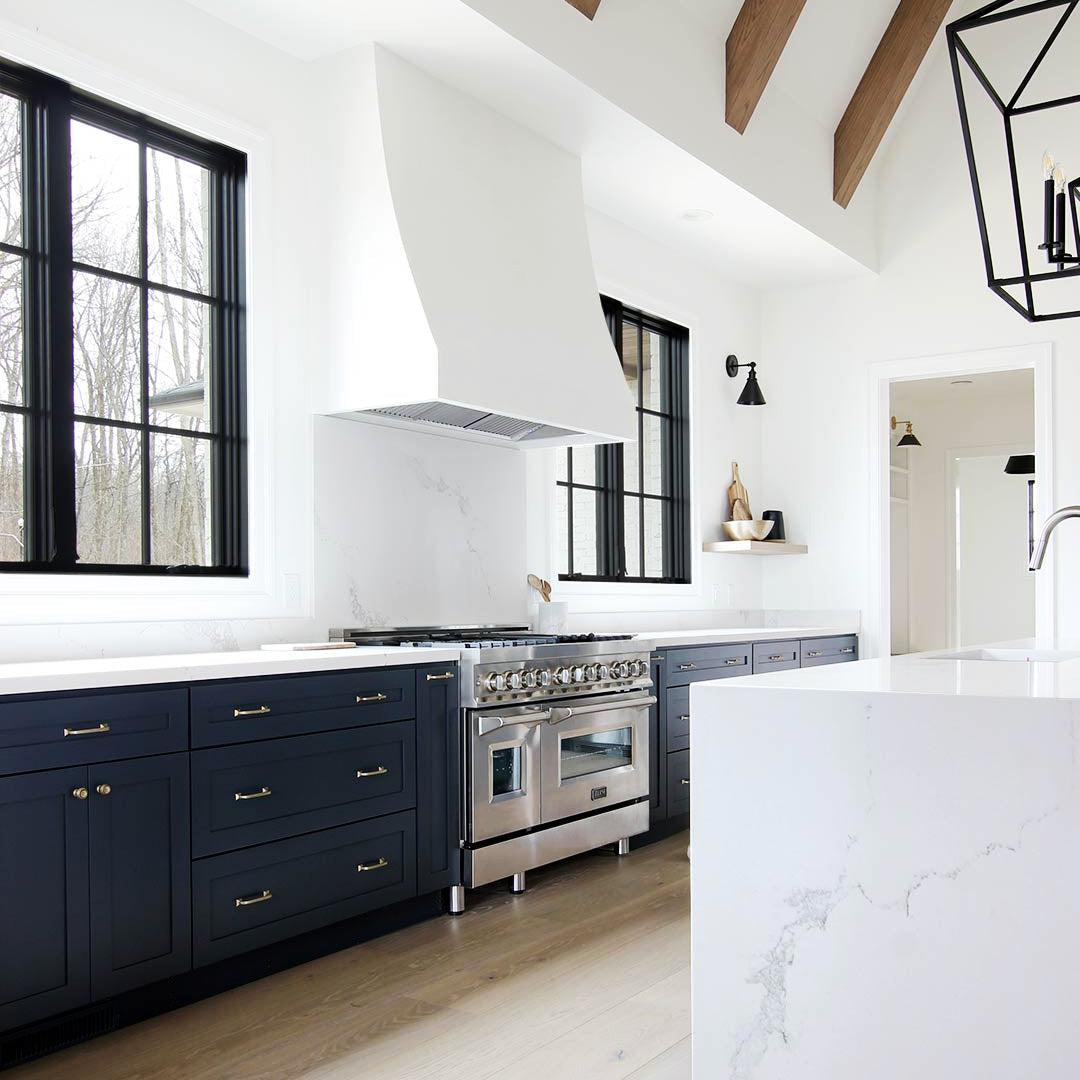 Z-line Range Hoods model 698-46