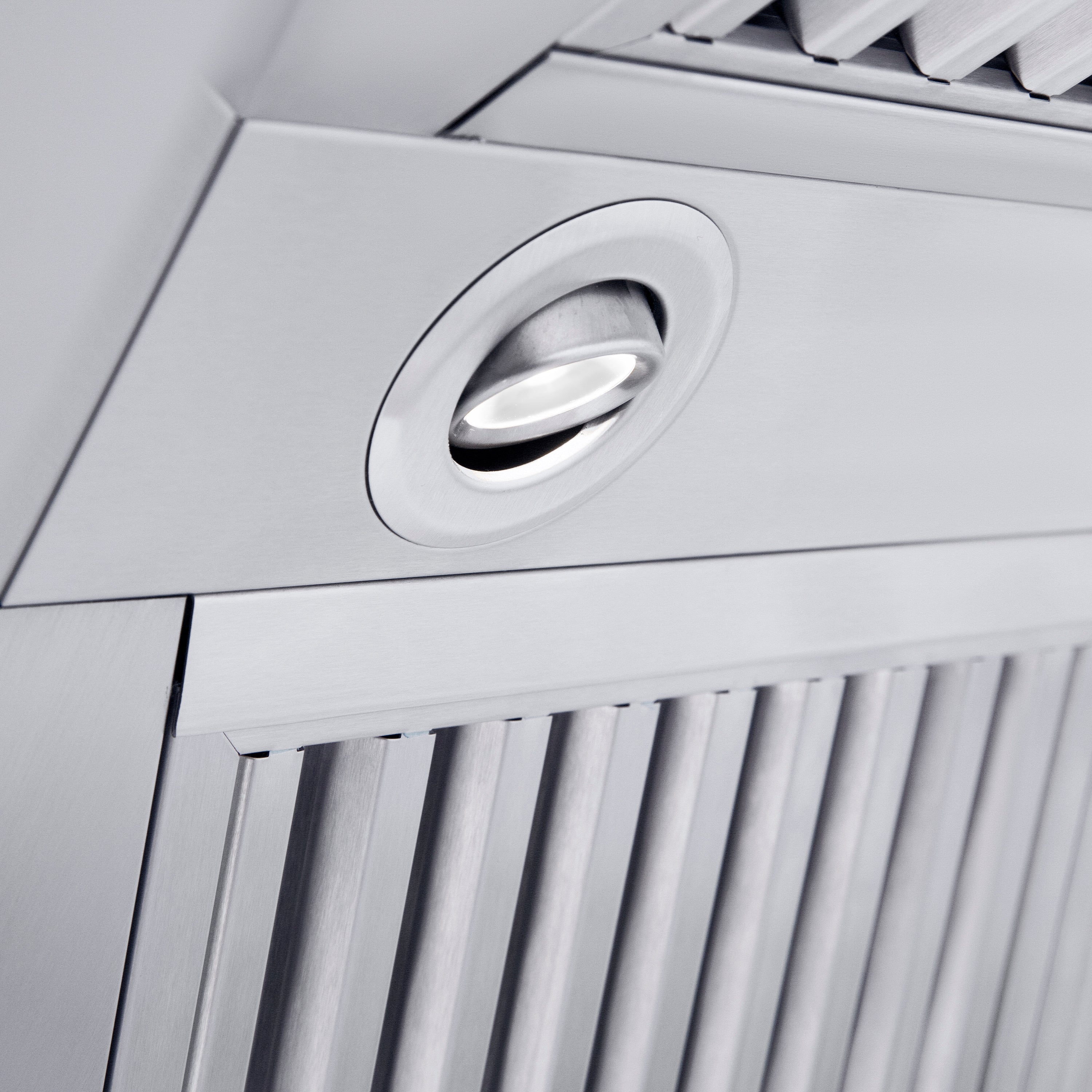ZLINE 36" Professional Convertible Vent Wall Mount Range Hood in Stainless Steel (587-36)