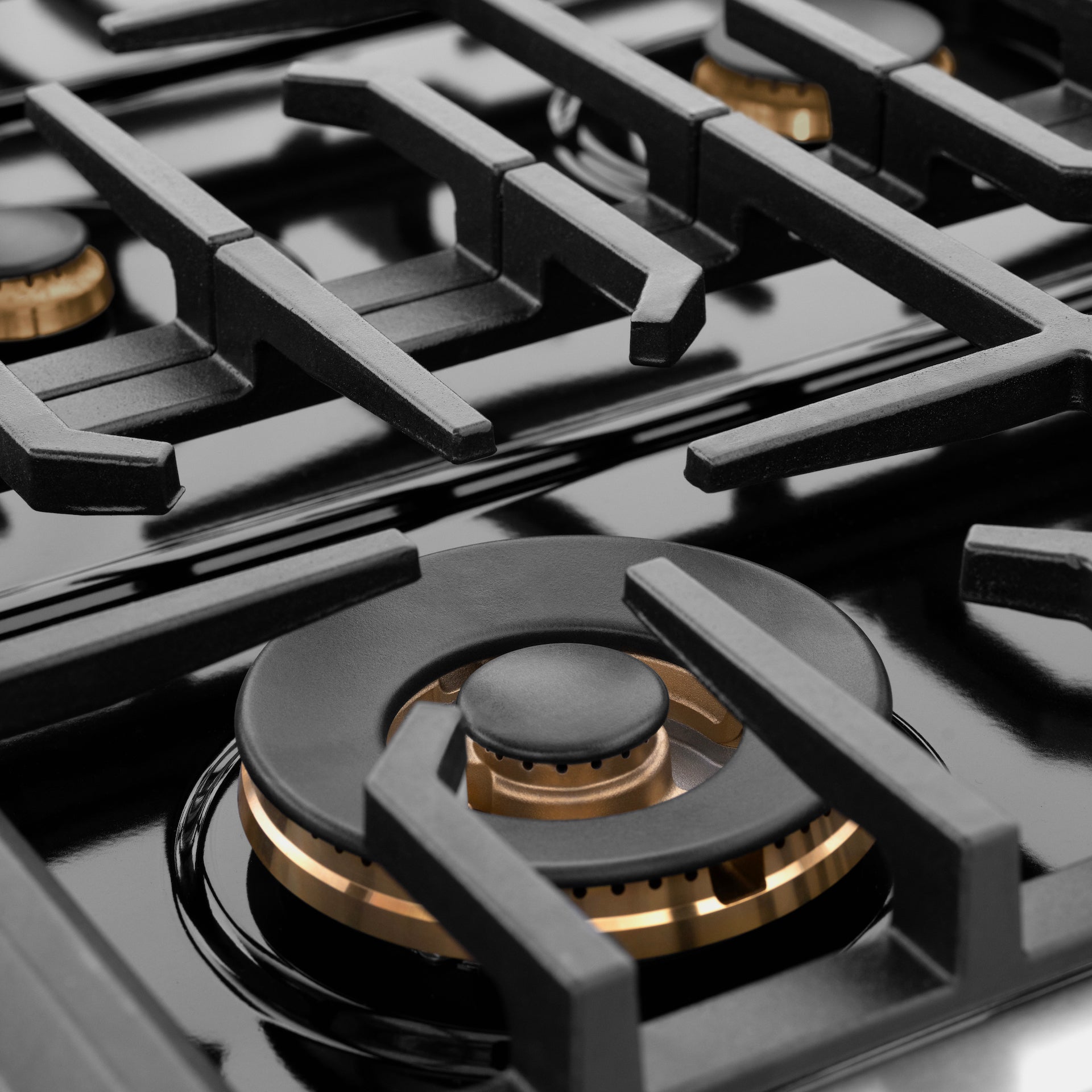 ZLINE Autograph Edition 48 in. 6.7 cu. ft. Paramount Double Oven Dual Fuel Range with 8 Burner Gas Cooktop in Satin Stainless Steel with White Matte Doors and Polished Gold Accents (SDRSZ-WM-48-G)