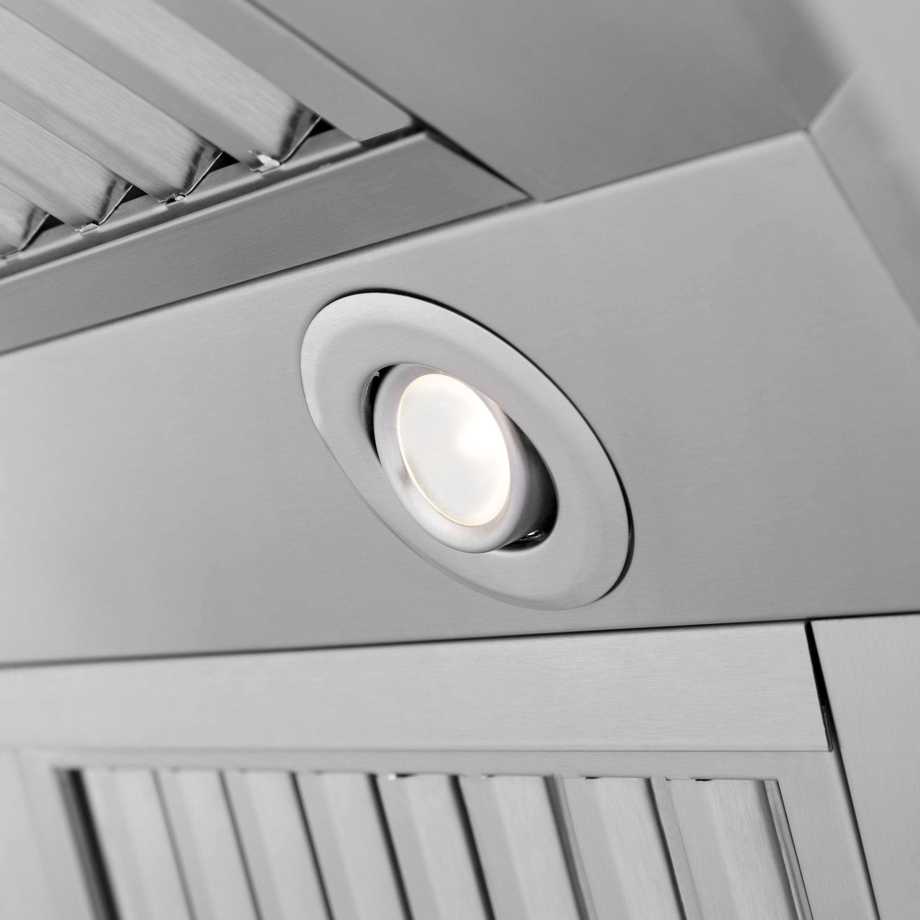 36 in. ZLINE CrownSoundâ¢ Ducted Vent Island Mount Range Hood in Stainless Steel with Built-in Bluetooth Speakers (597iCRN-BT-36)